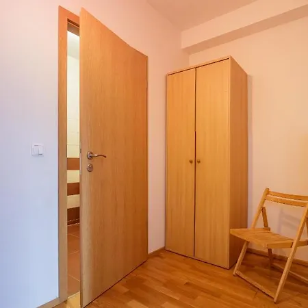 Bomm Apt Allee Albert Caupain Apartamento Nivelles